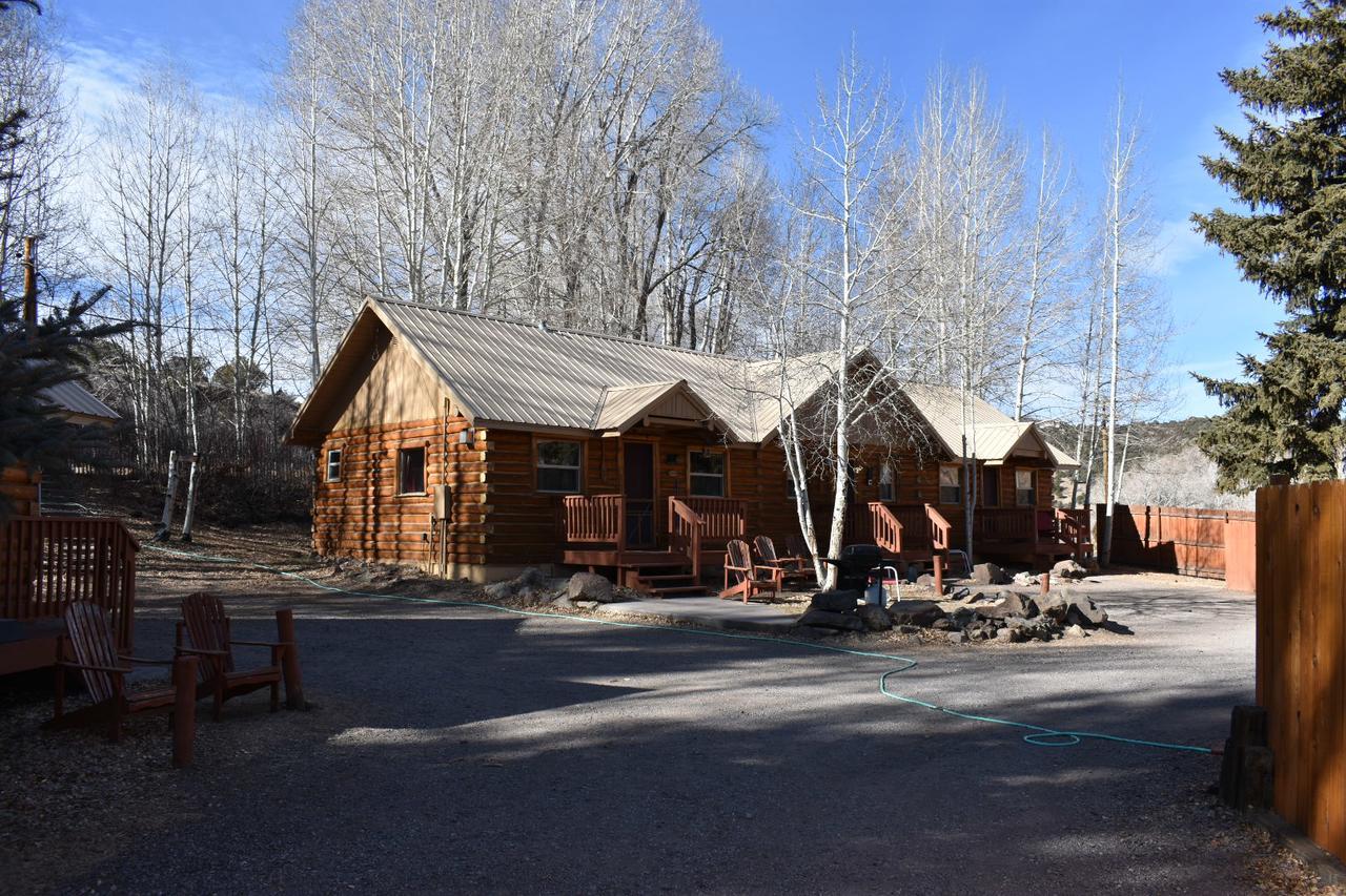 Ute Bluff Lodge, Cabins & Rv Park South Fork Exterior photo