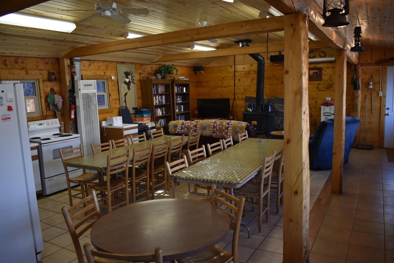 Ute Bluff Lodge, Cabins & Rv Park South Fork Exterior photo
