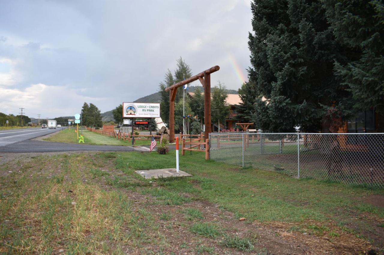 Ute Bluff Lodge, Cabins & Rv Park South Fork Exterior photo